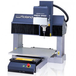 Roland MDX-540 Benchtop Milling Machine